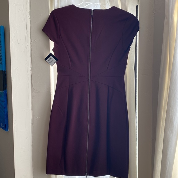 NWT Halogen dress. Size 0 Petite. Burgundy - Picture 4 of 6